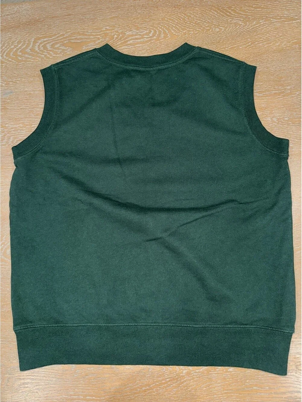 Sporty & Rich Serif Logo Embroidered V-Neck Vest Size SMALL Forest Green